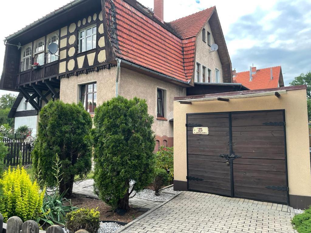 Villa Klara Cieplice Jelenia Góra Exteriör bild
